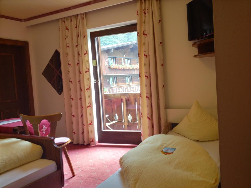 Das Naturhotel Die Eng 힌테리스 객실 사진