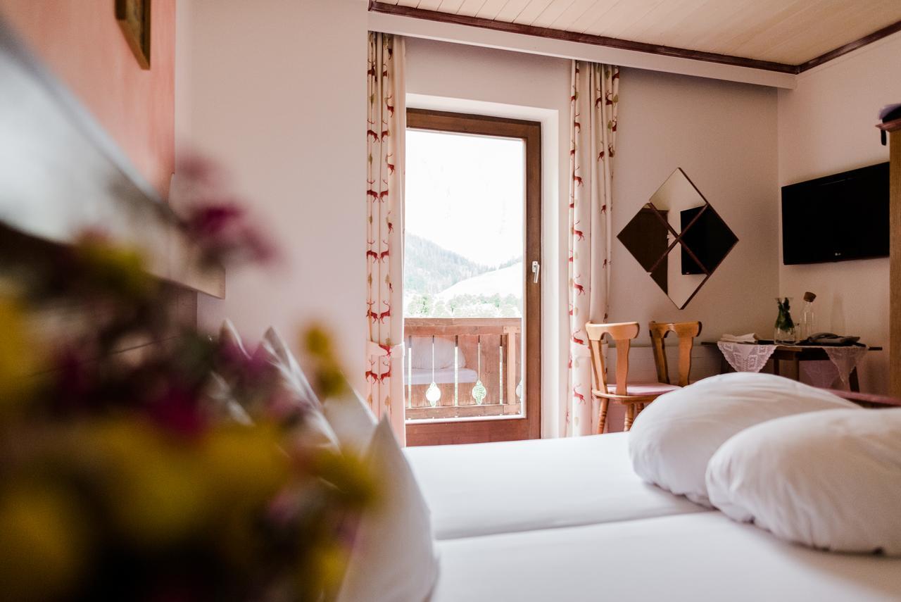 Das Naturhotel Die Eng 힌테리스 외부 사진